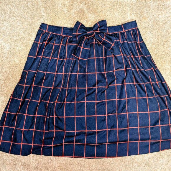 Modcloth plaid flannel skirt w/ removable bow - Size 2X - Picture 3 of 3